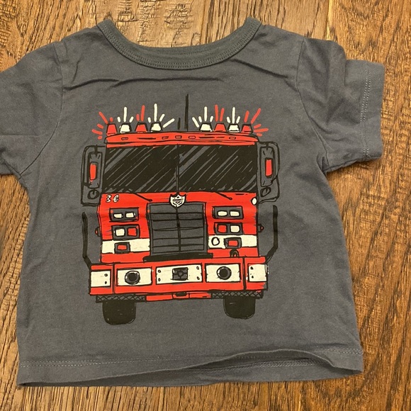 Children’s Place Baby Boy Shirts (Lot of 4) Size 9-12 Months - Picture 4 of 5